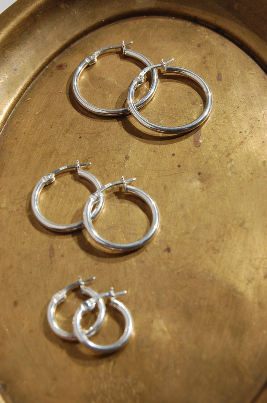 Plain Hoops Silver